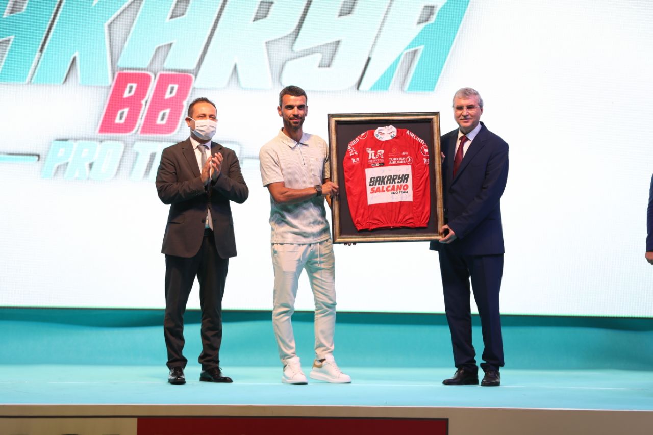 “Bisiklet sporunun kalbi 2021’de Sakarya’da atacak”