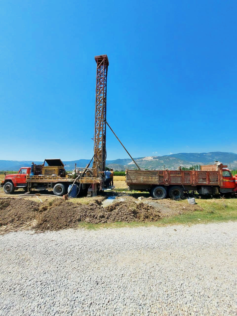 Büyükşehir, 110 metrede 20 bin kişilik su kaynağına ulaştı