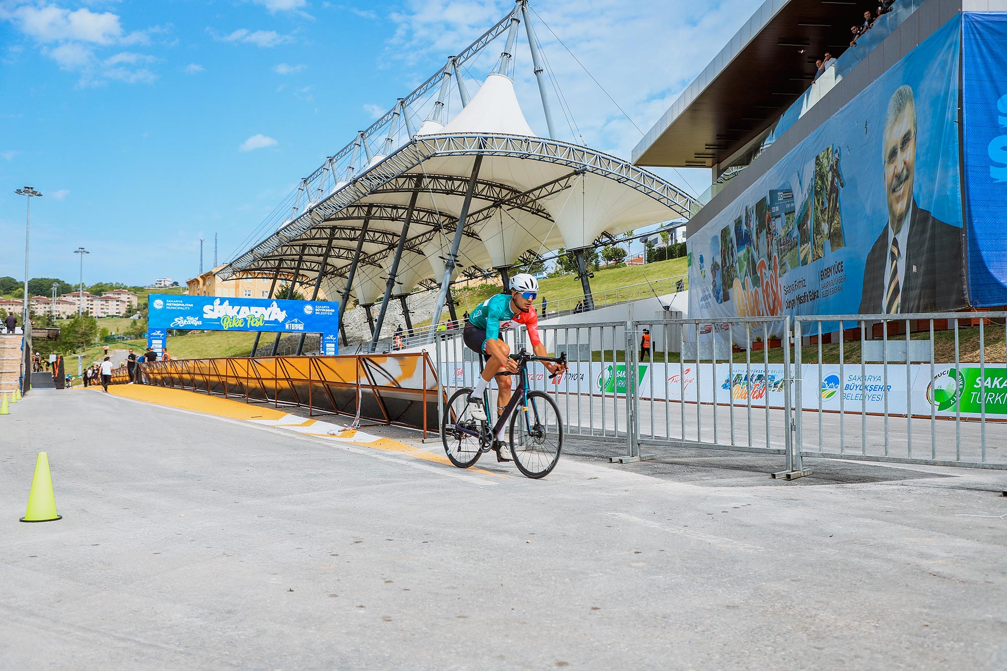 Bike Fest ateşi Tour Of Sakarya ile yandı: Büyükşehir’in pedalı zamana meydan okudu