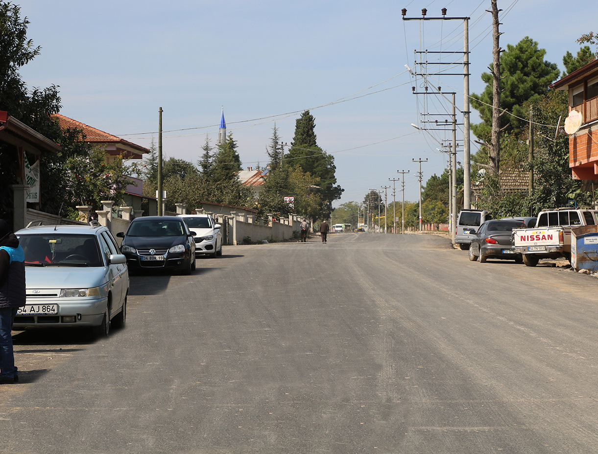 Küçücek’te yollar yeni yüzüne kavuştu