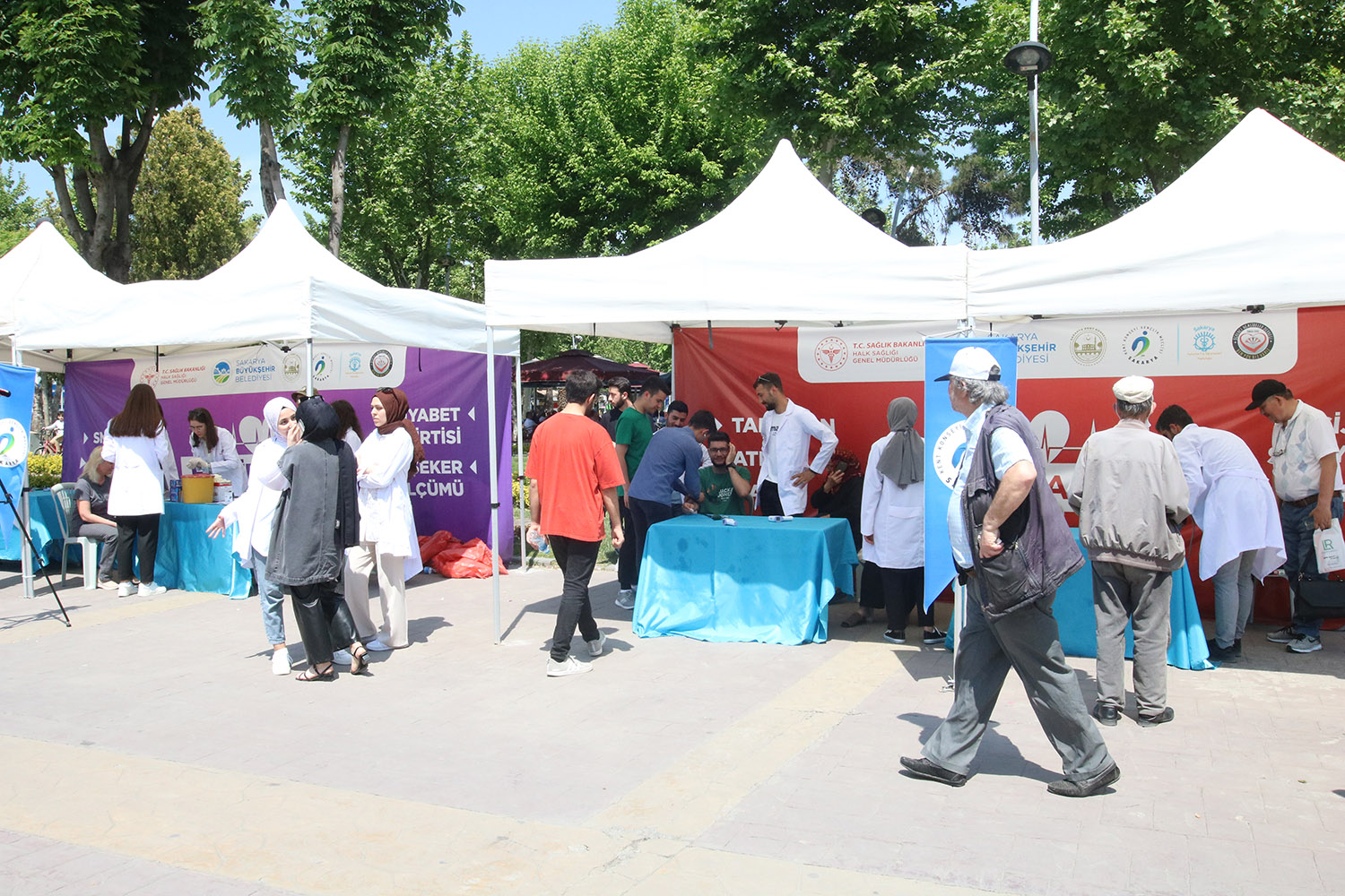 Vatandaşlardan Sağlık Sokağı’na tam not 