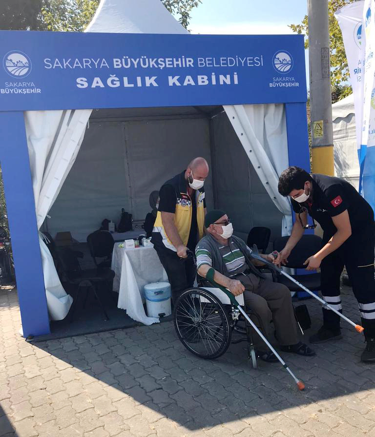 Tıp Merkezi’nin sağlık tedbirleri dikkat çekiyor