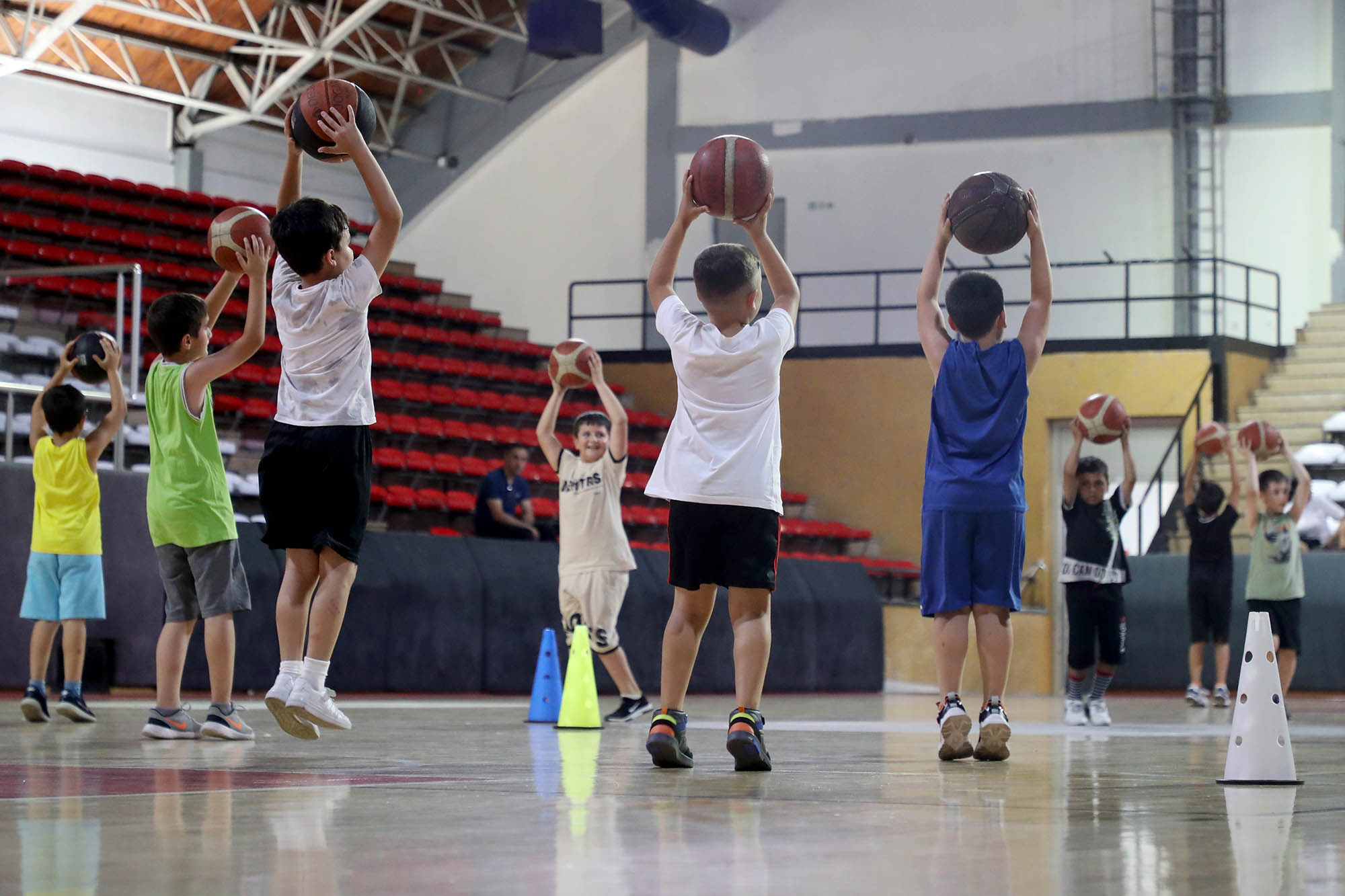 2025 Sakarya’da gençlik ve spor yatırımlarının yılı oldu