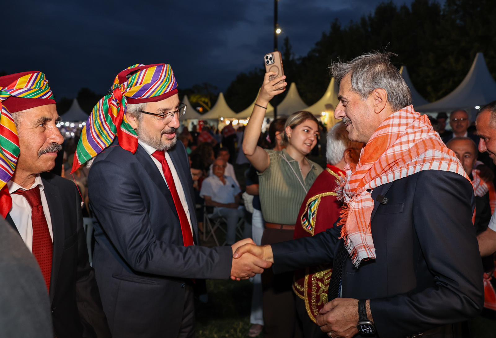 Şehrimizde birlik beraberliği ilelebet sürdürecek ve büyüteceğiz