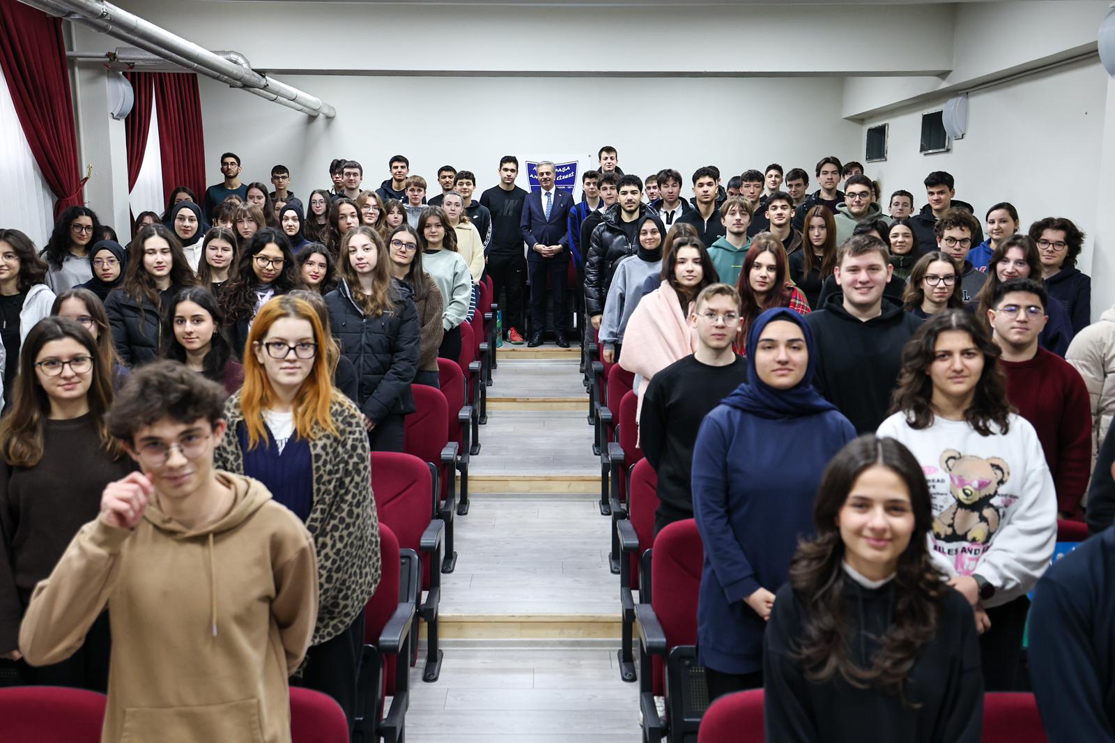 Başkan Yusuf Alemdar: “AFA, AKM, Bilim Merkezi, Şehir Kütüphanesi ve Raylı Sistemlerle gençliğin Sakarya'sını inşa ediyoruz”