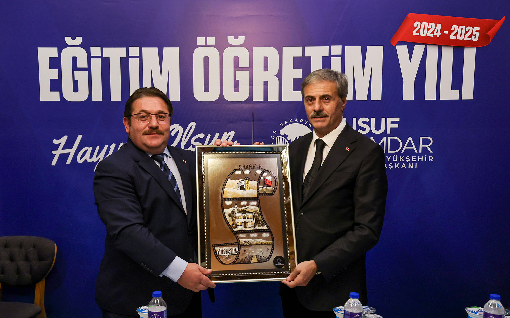 “Eğitim camiamızın her bir neferi ülkemizin geleceğinin mimarıdır”