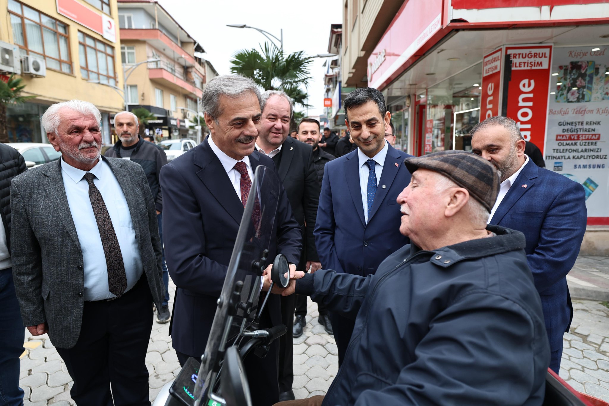“Şehrimizde hizmet bayramını her alanda hissettirmeye devam edeceğiz”