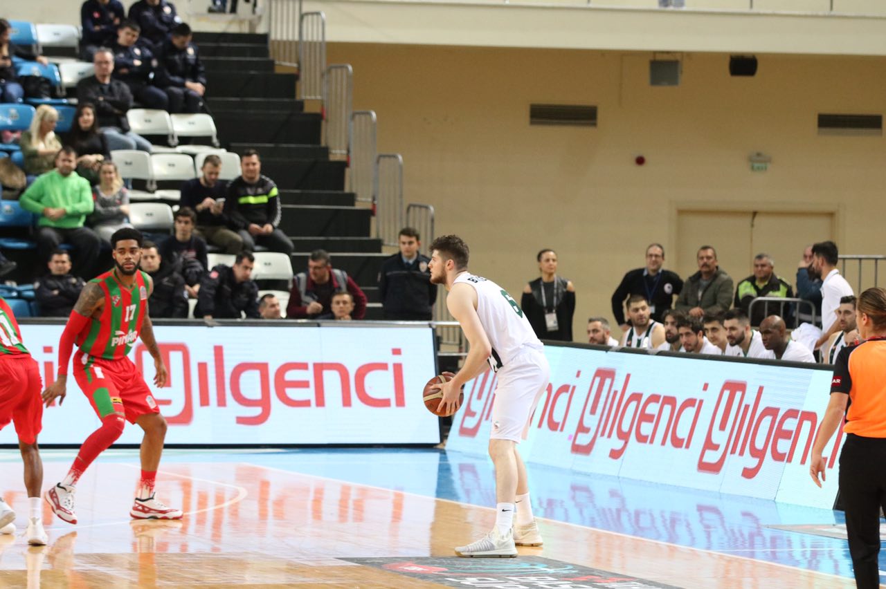 Büyükşehir Karşıyaka’ya konuk oluyor
