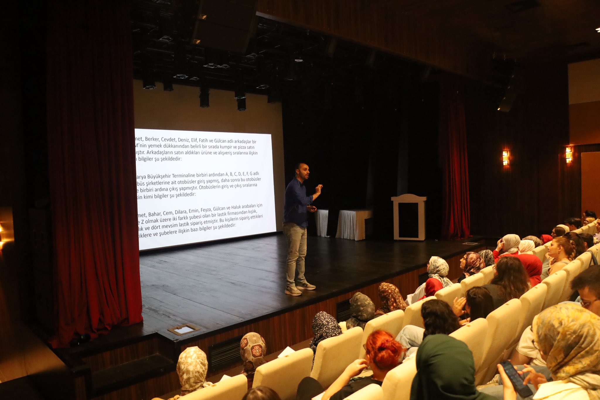 KPSS adayları sınav öncesi bilgilerini Büyükşehir’le tazeledi