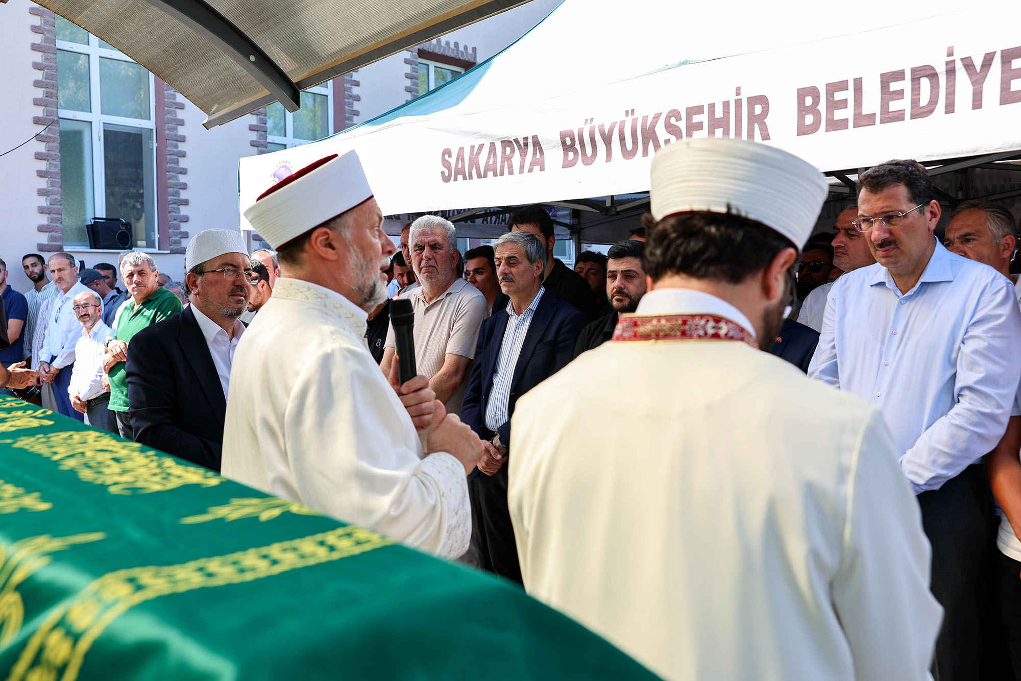 Başkan Alemdar’dan kadim dostu Halim Kara için son görev