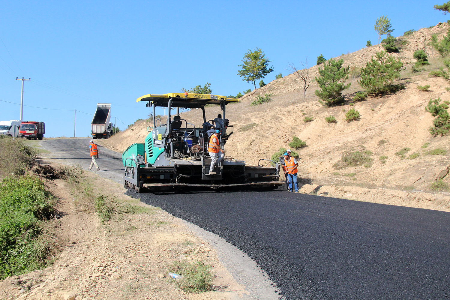 Büyükşehir Geyve’de 5 mahalleyi yeniliyor