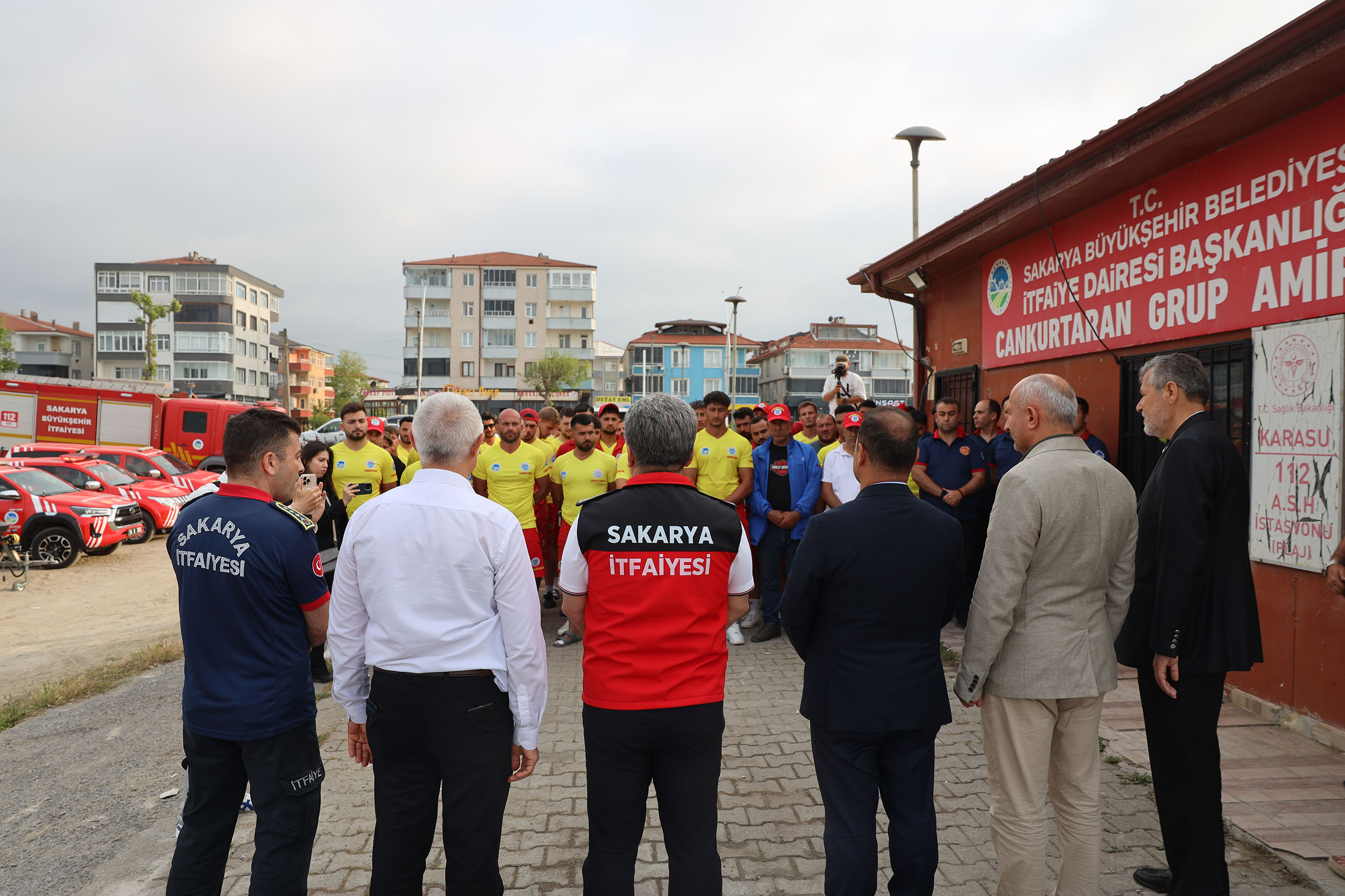 Cankurtaranlar göreve başladı