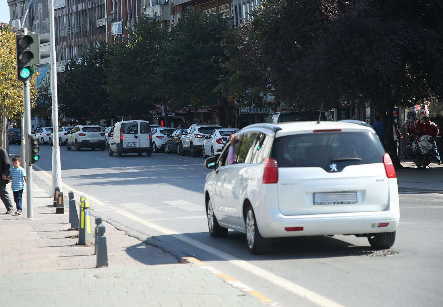 Trafik ışıklarında araçlara yeşil flaş uygulaması kalkıyor