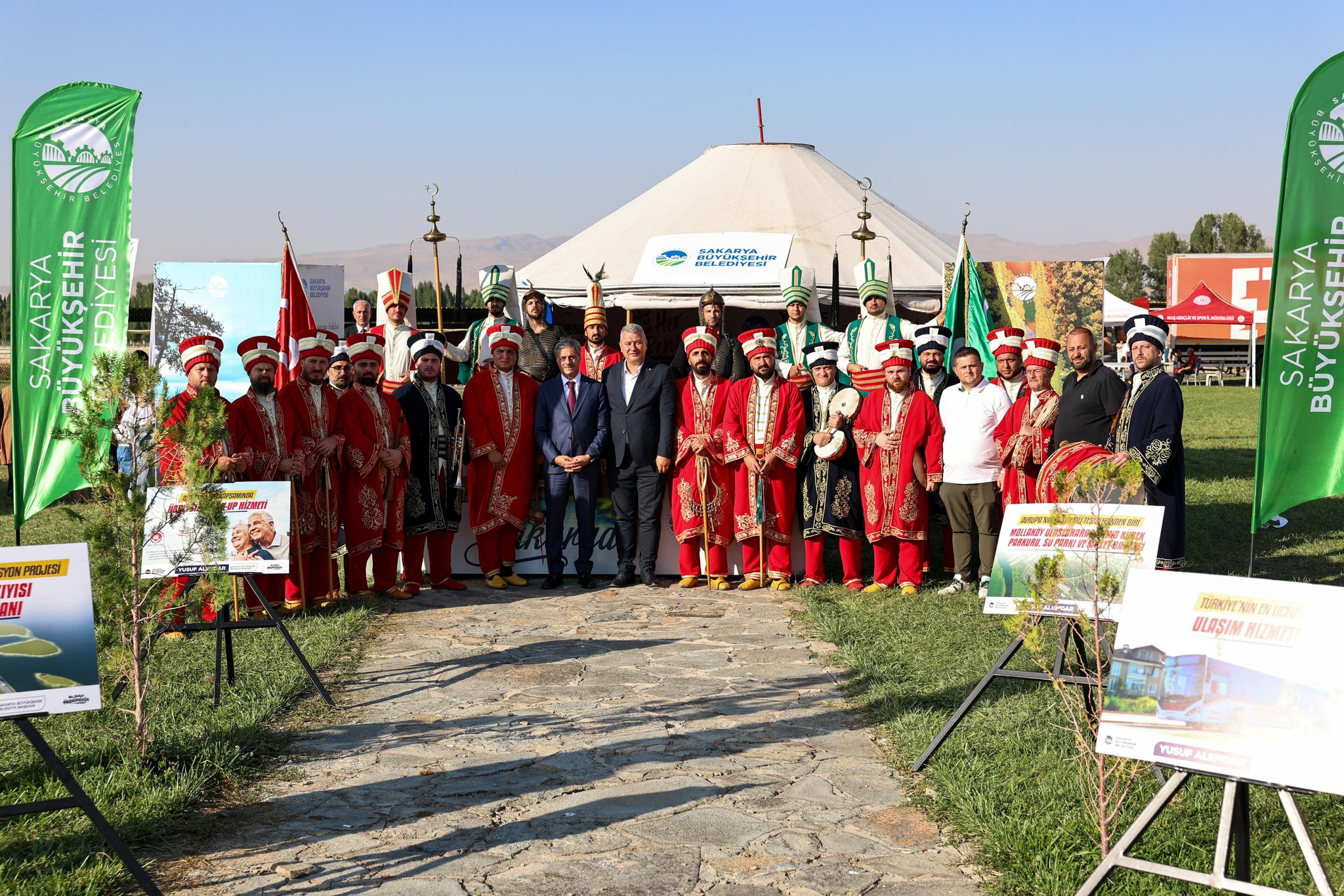 Başkan Alemdar, Malazgirt’in 954. yılında Ahlat ve Malazgirt’teydi