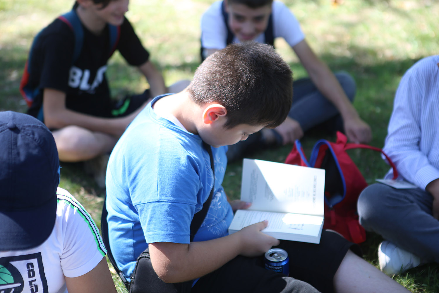 Sakarya Millet Bahçesi’nde doğa ile kitabın muhteşem uyumu