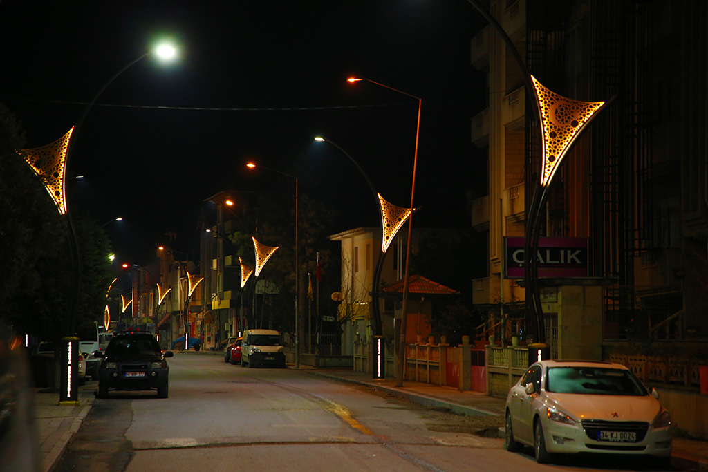 Alifuatpaşa Suat Yalkın Caddesi hayırlı olsun