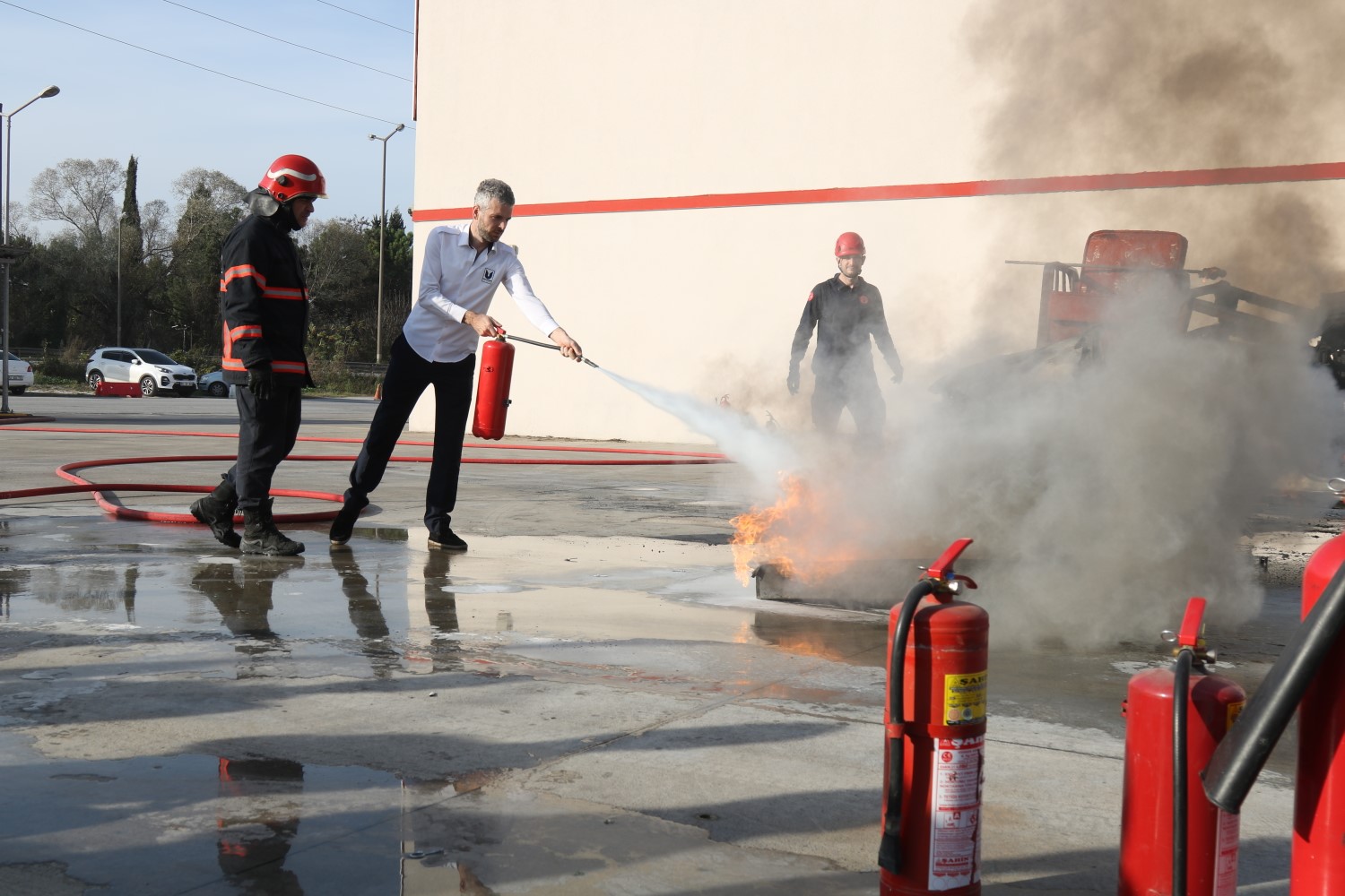 Büyükşehir’in şoförleri ‘ateş karşısında’ eğitim gördü