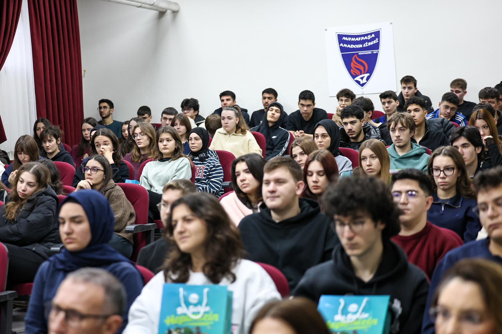 Başkan Yusuf Alemdar: “AFA, AKM, Bilim Merkezi, Şehir Kütüphanesi ve Raylı Sistemlerle gençliğin Sakarya'sını inşa ediyoruz”