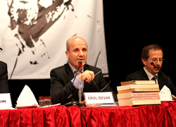 Ahmet Tabakoğlu Bir Okuldur 