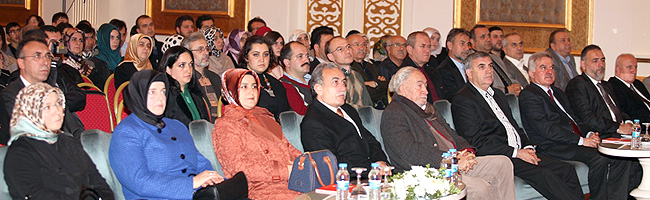 İslam Medeniyeti İman, Tarih ve Sanatın Estetiğidir