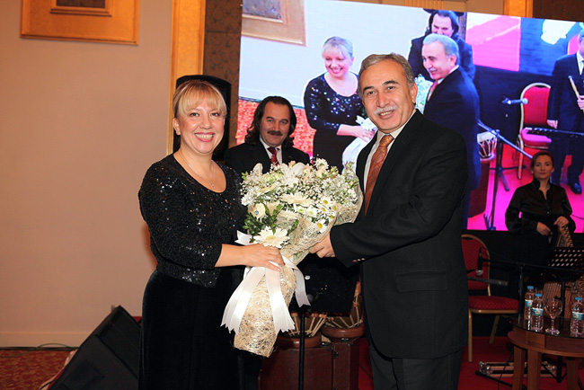 İslam Medeniyeti İman, Tarih ve Sanatın Estetiğidir