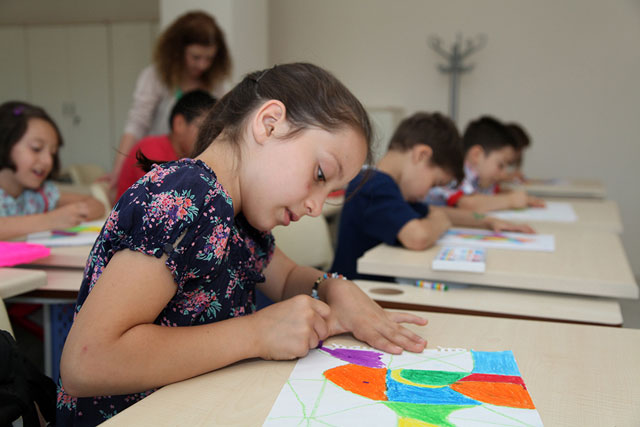 SGM'de İlk Ders Zili Çaldı