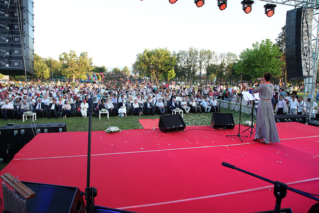 SAMEK'te Yılsonu Coşkusu