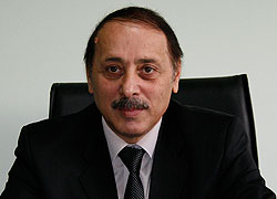 Erenler'in Altyapısı Temizleniyor