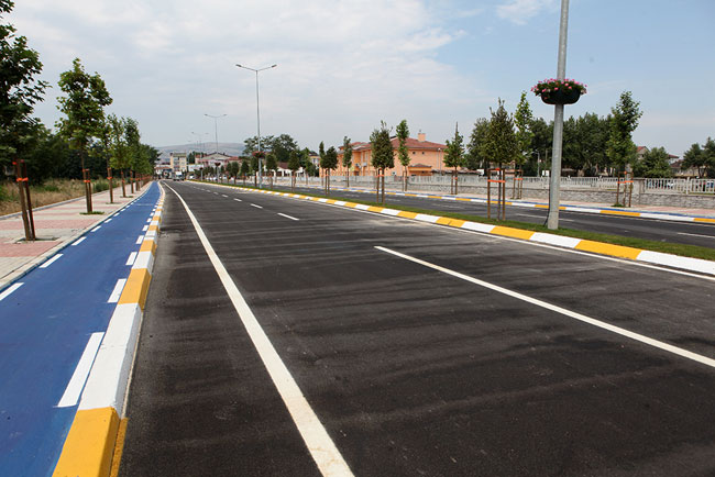 Erbakan Bulvarı Trafiğe Açıldı