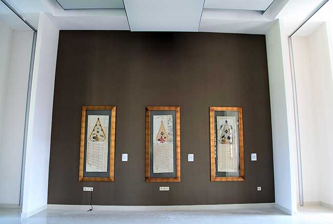 Padişah Fermanları Galeri'de