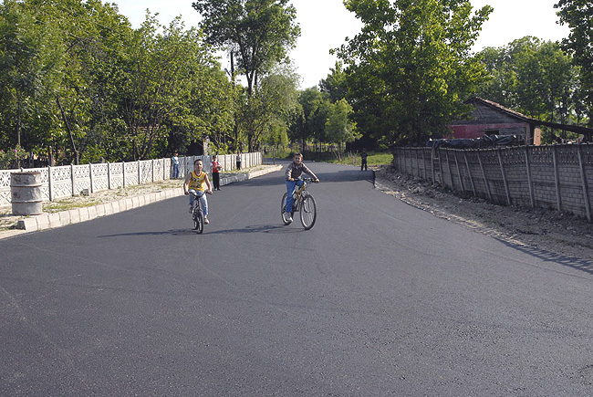 Hacılar'a 4 km Sıcak Asfalt