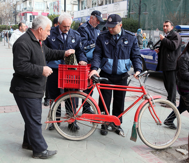 Zabıta'dan Motosiklet Operasyonu 