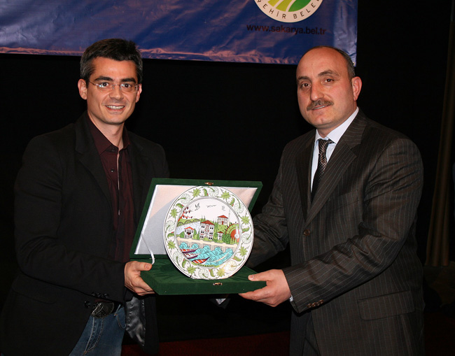 Tarihin Usta Kalemine Saygı Gecesi