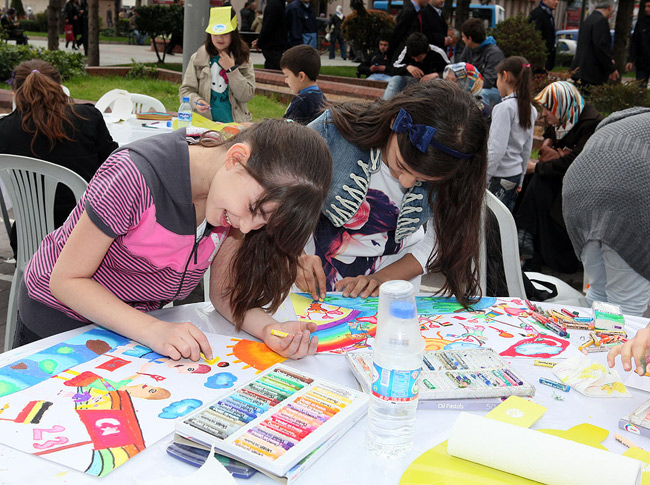 Bulvar'da Şenlik Vardı