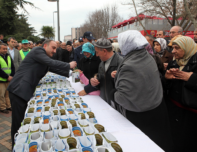 15 Bin Adet Lale Soğanı Dağıtıldı