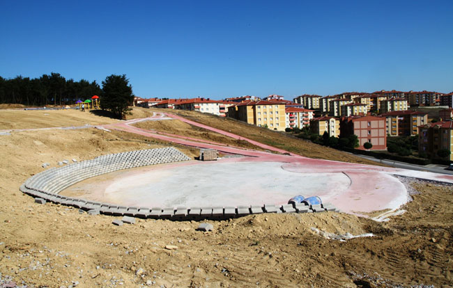 Korucuk Park'ta Çalışmalar Tam Gaz