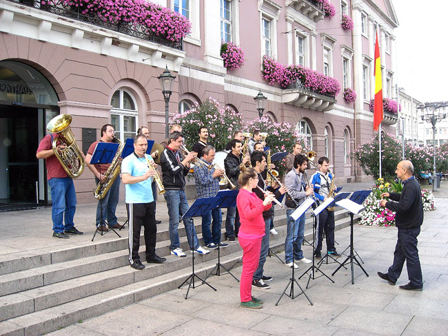 Kent Orkestrası Almanya'yı Coşturdu