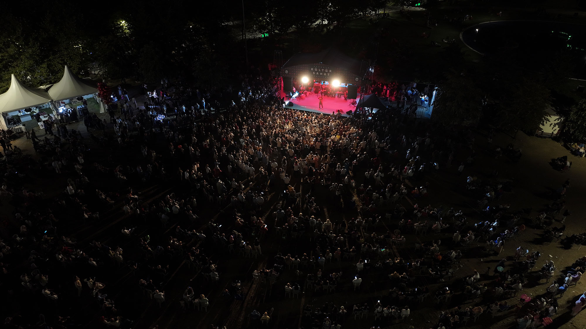 Kültür sanat etkinlikleri yıl boyunca büyük bir ilgiyle takip edildi