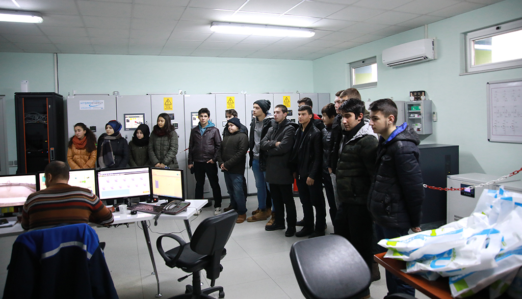 Öğrenciler ilklerin projesini gezdi
