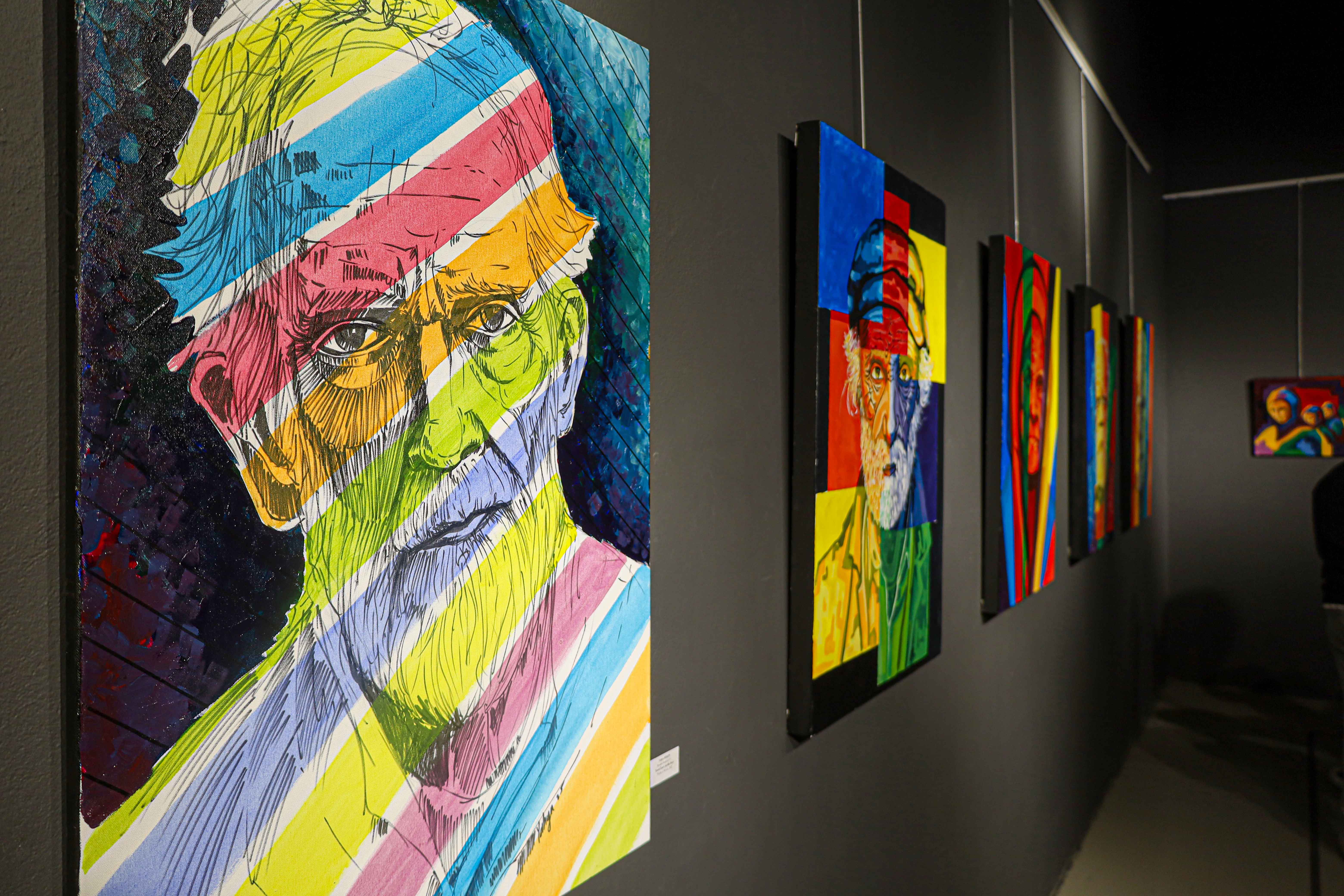 Öğretmenler Günü’ne özel resim sergisi OSM’de kapılarını açtı