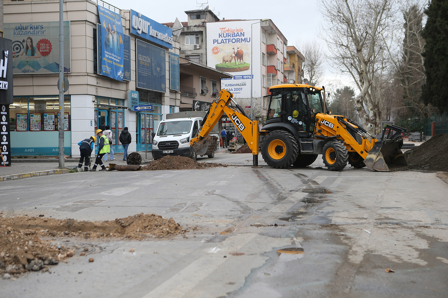 Çark Caddesi’nde dönüşüm altyapıyla başladı