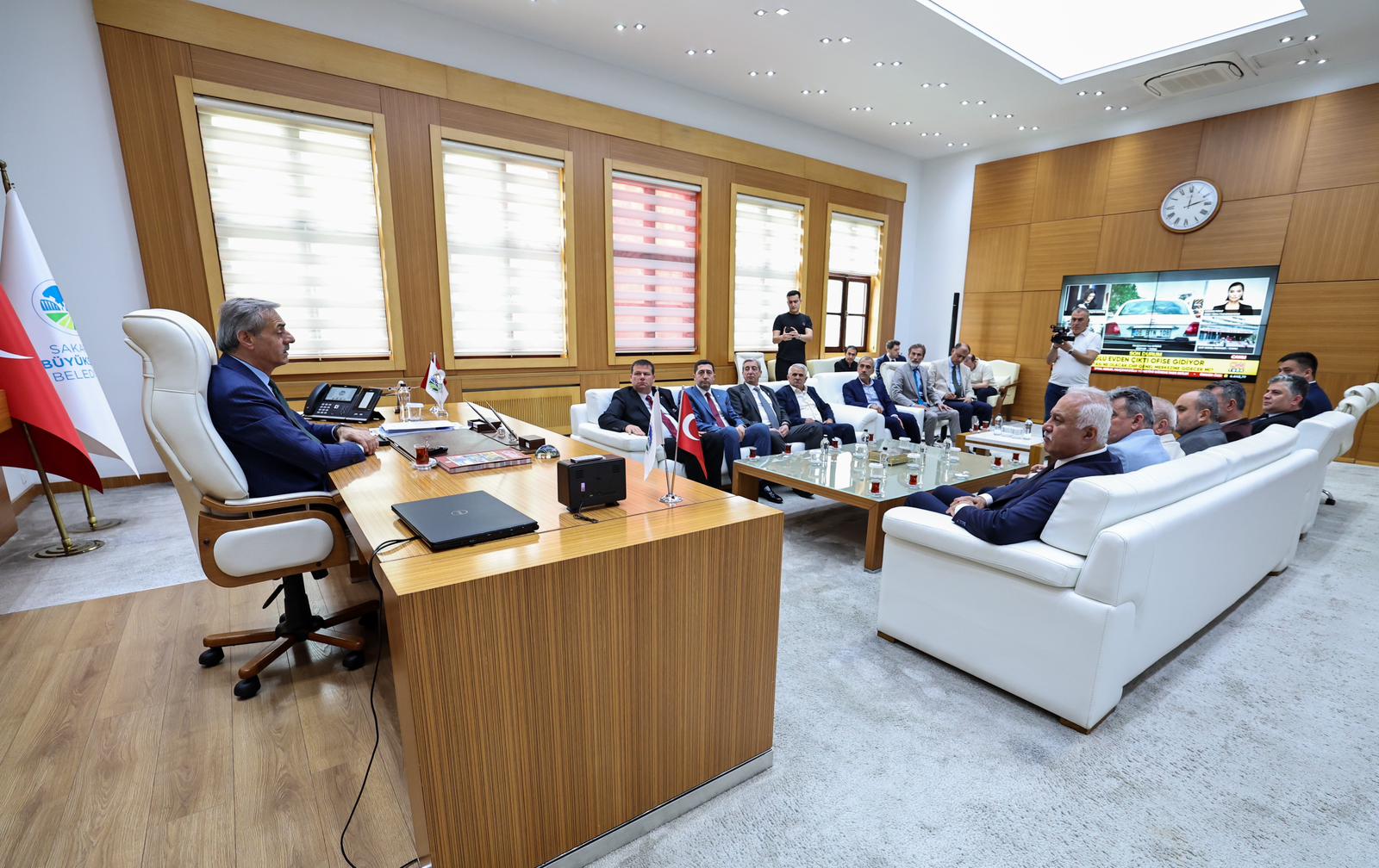 “Esnafımızla bir ve beraber olmaya devam edeceğiz”