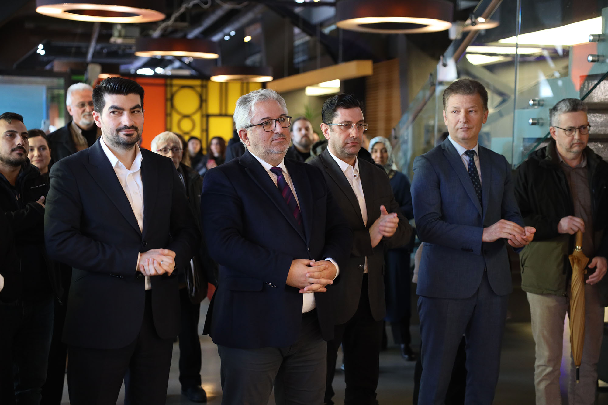 Genç sanatçıların hazırladığı “Topraktan Geleneğe Çini” sergisi OSM’de açıldı