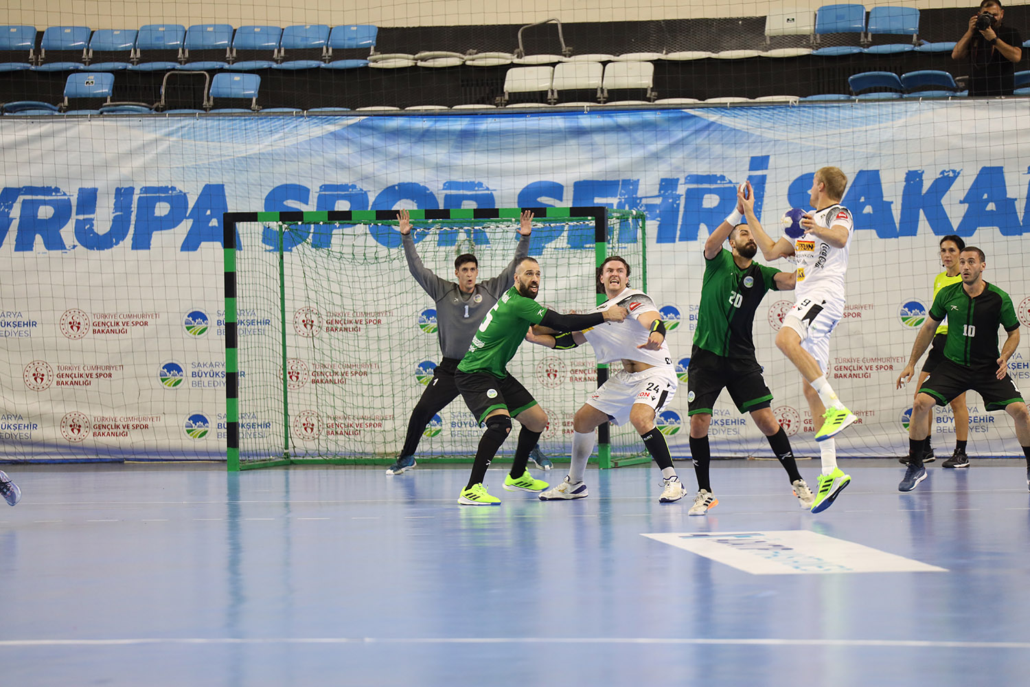 Çok istedik ama olmadı: Avrupa’ya veda ettik