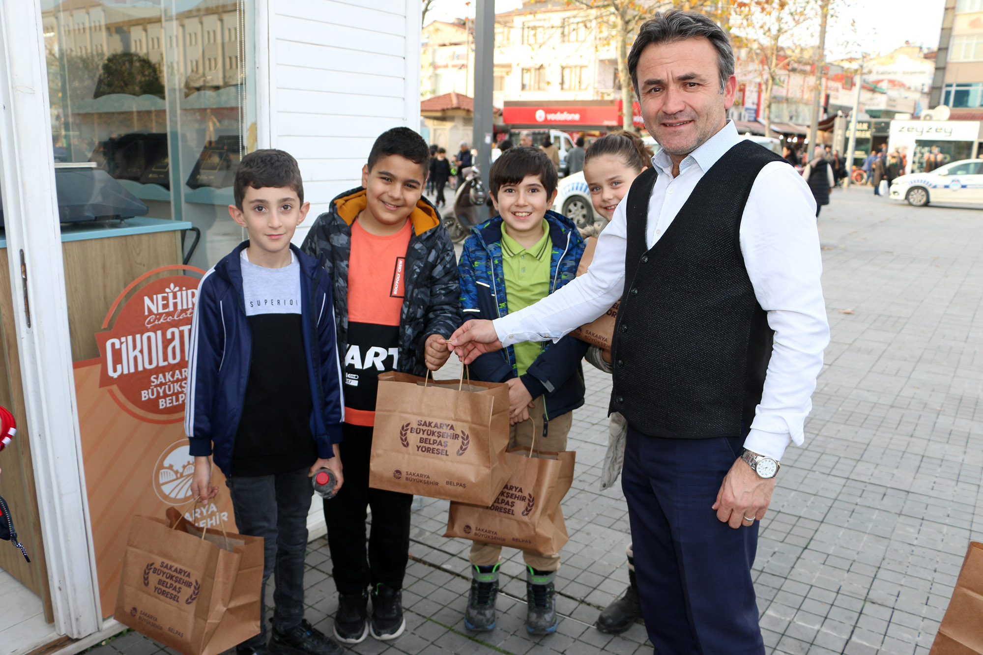 SGM öğrencileri yerli üretim satış merkezlerine hayran kaldı