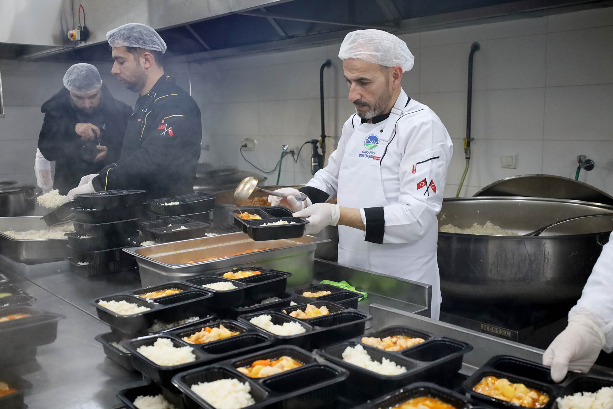 Büyükşehir Aşevi, bu Ramazan’da da sofralara sıcak yemek ulaştıracak