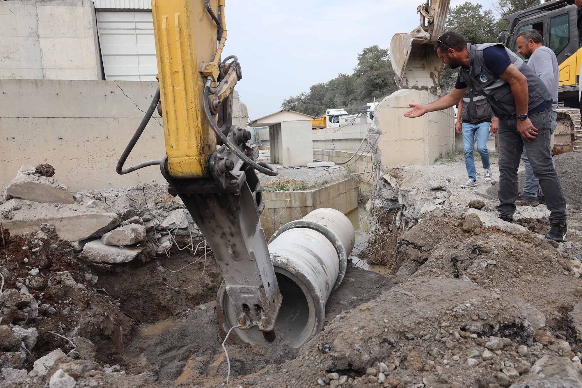 Büyükşehir’den Değirmencik’te yaşanan taşkın sorunlarına kalıcı çözüm