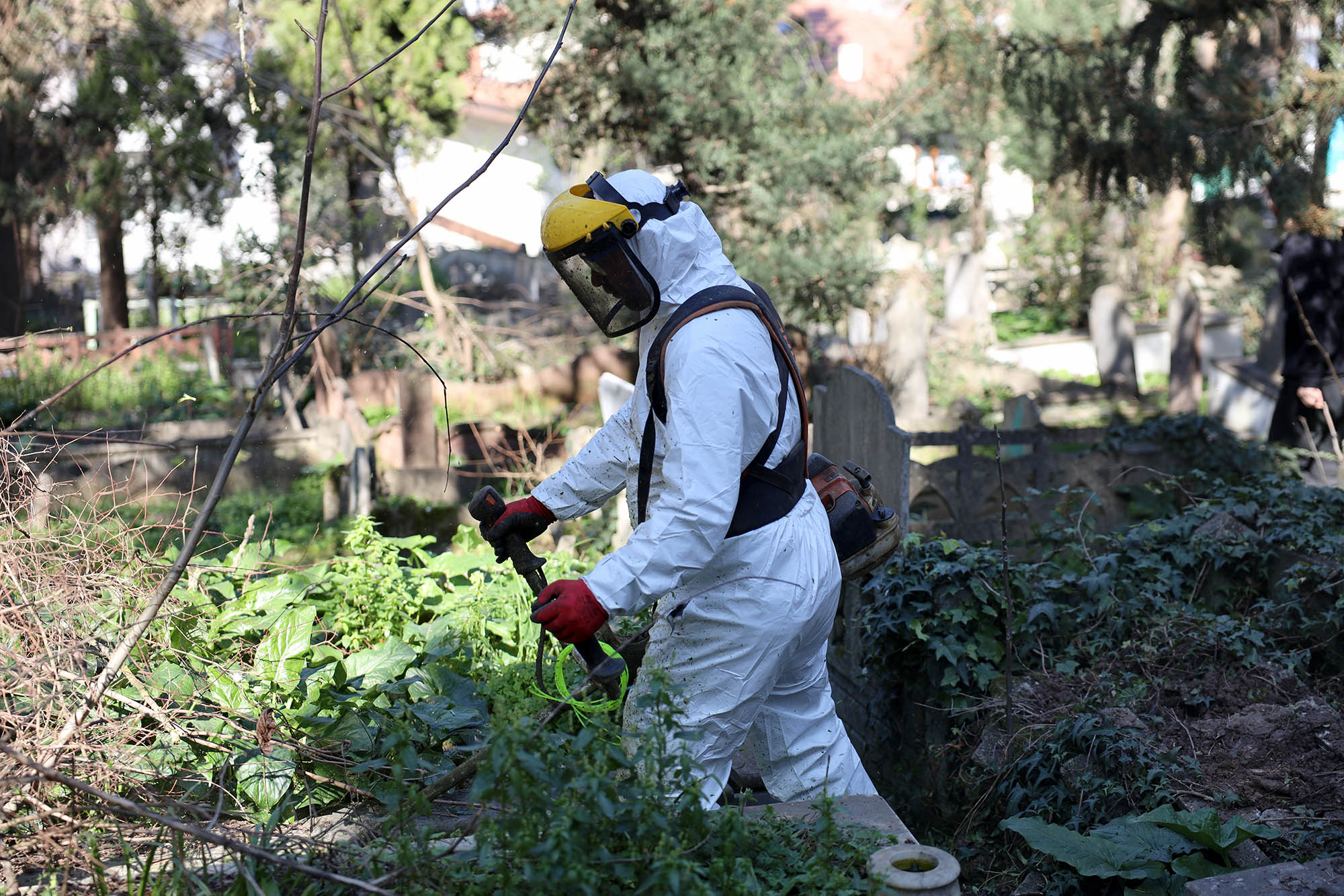 Büyükşehir 16 ilçeyi ‘bayramın en vefalı ziyaretine’ hazırlıyor