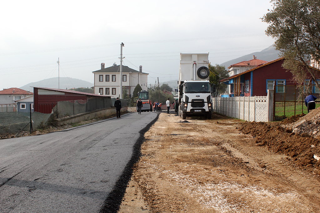 Pamukova’ya 75 bin ton sıcak asfalt