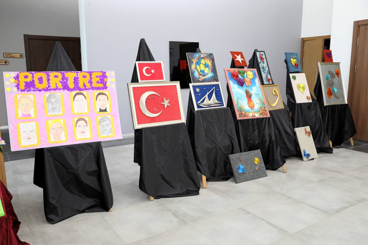 Karasu SGM’de el emeği göz nuru eserlerle büyüleyici final